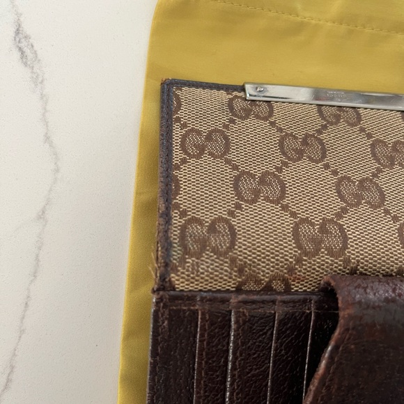 Authentic Gucci fabric and leather bifold wallet - Picture 10 of 14